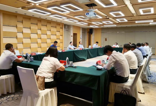 以高质量人大工作服务经济社会高质量发展——张剑飞在湘西自治州调研网络技术服务工作